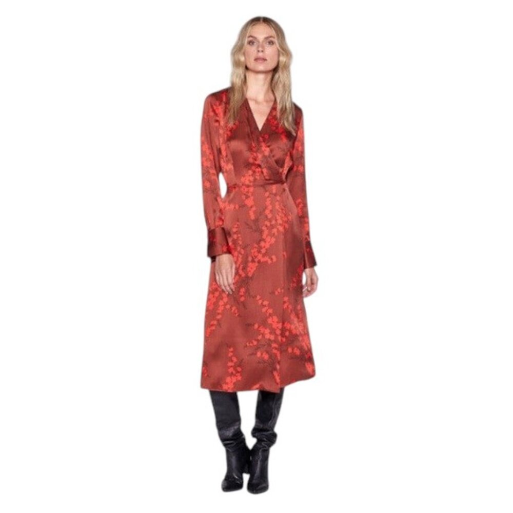 Wrap Dress - 💯 silk.